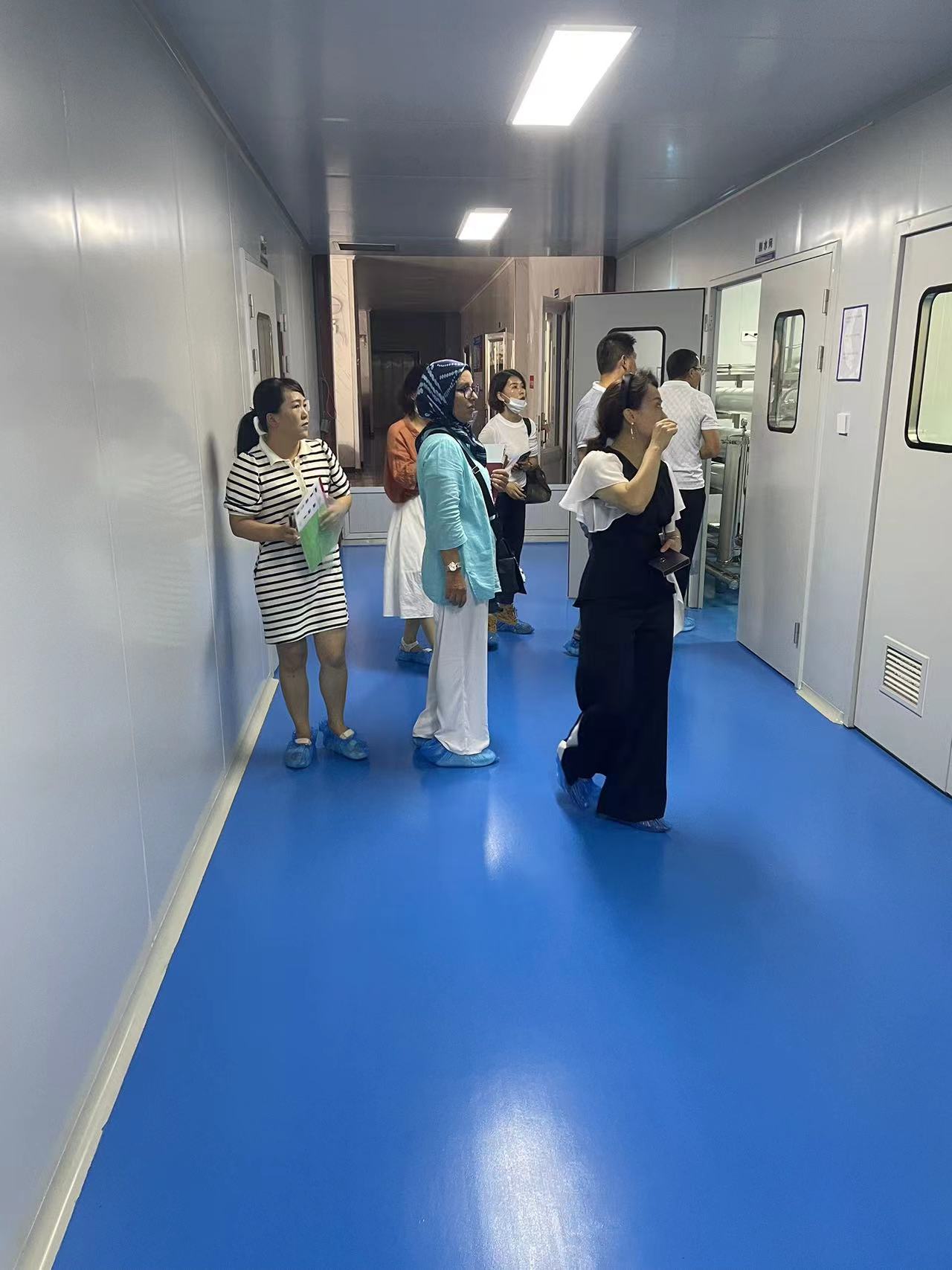 Dubai and Japanese Customers Visit Zhejiang Delishi’s Facilities (3)